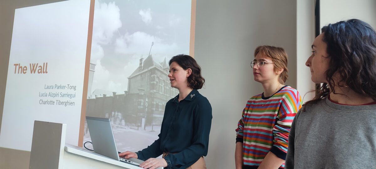 Students of Advanced Seminar in Urban Studies present their ideas for the USquare neighbourhood for a panel of the municipality of Ixelles/Elsene.
